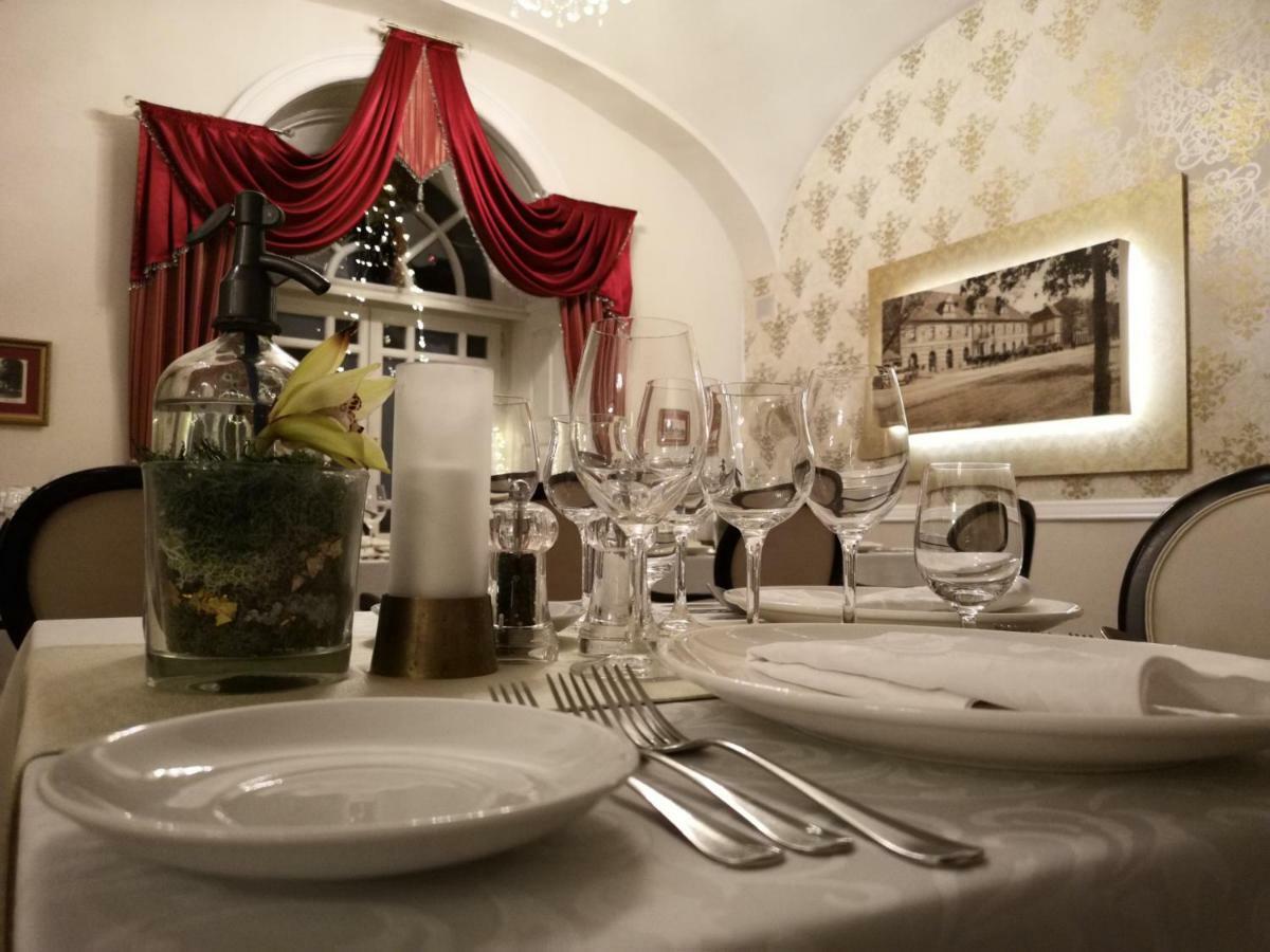 Hotel Kristaly Imperial Tata Dış mekan fotoğraf